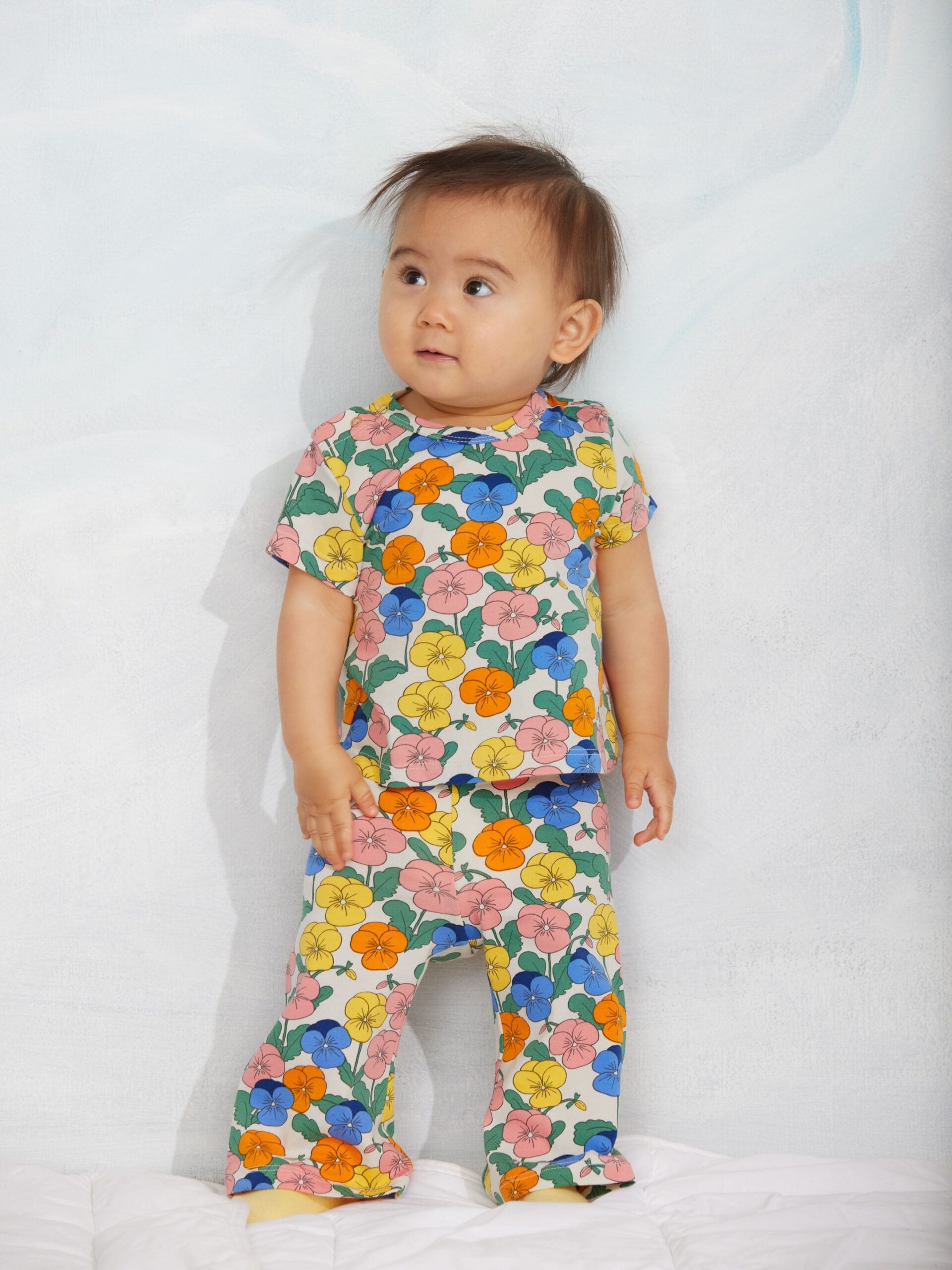 Mini Rodini Violas AOP Flared Trousers - Spodnie dzwony z organicznej bawełna - obrazek 3