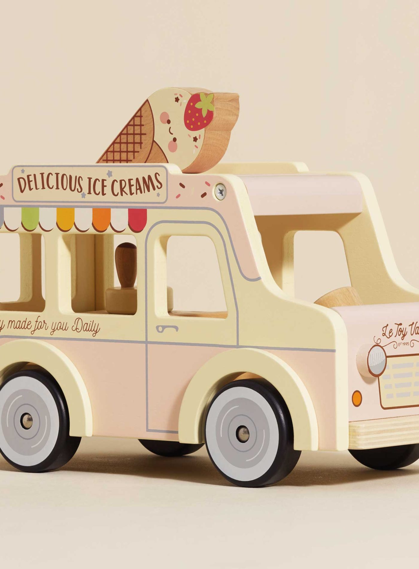 ME083-retro-ice-cream-van-pink-cream-icecreams-popsicles-lollies-wooden-car-vehicle-toy (3)